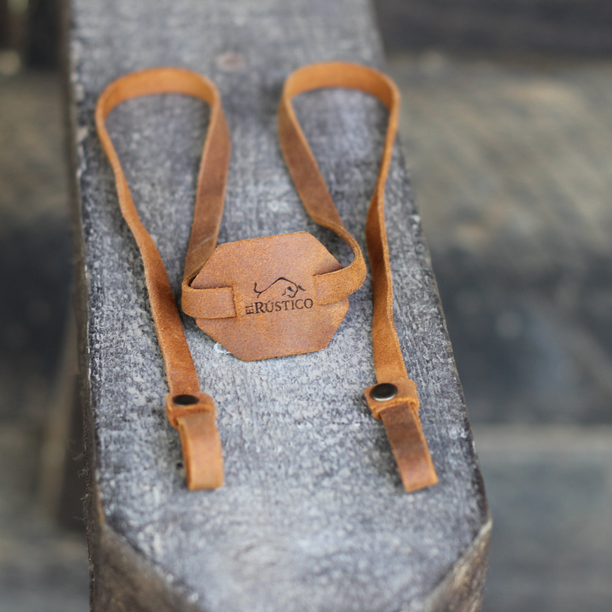 Strap Anteojos Café