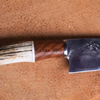 Grabado en cuchillo forjado