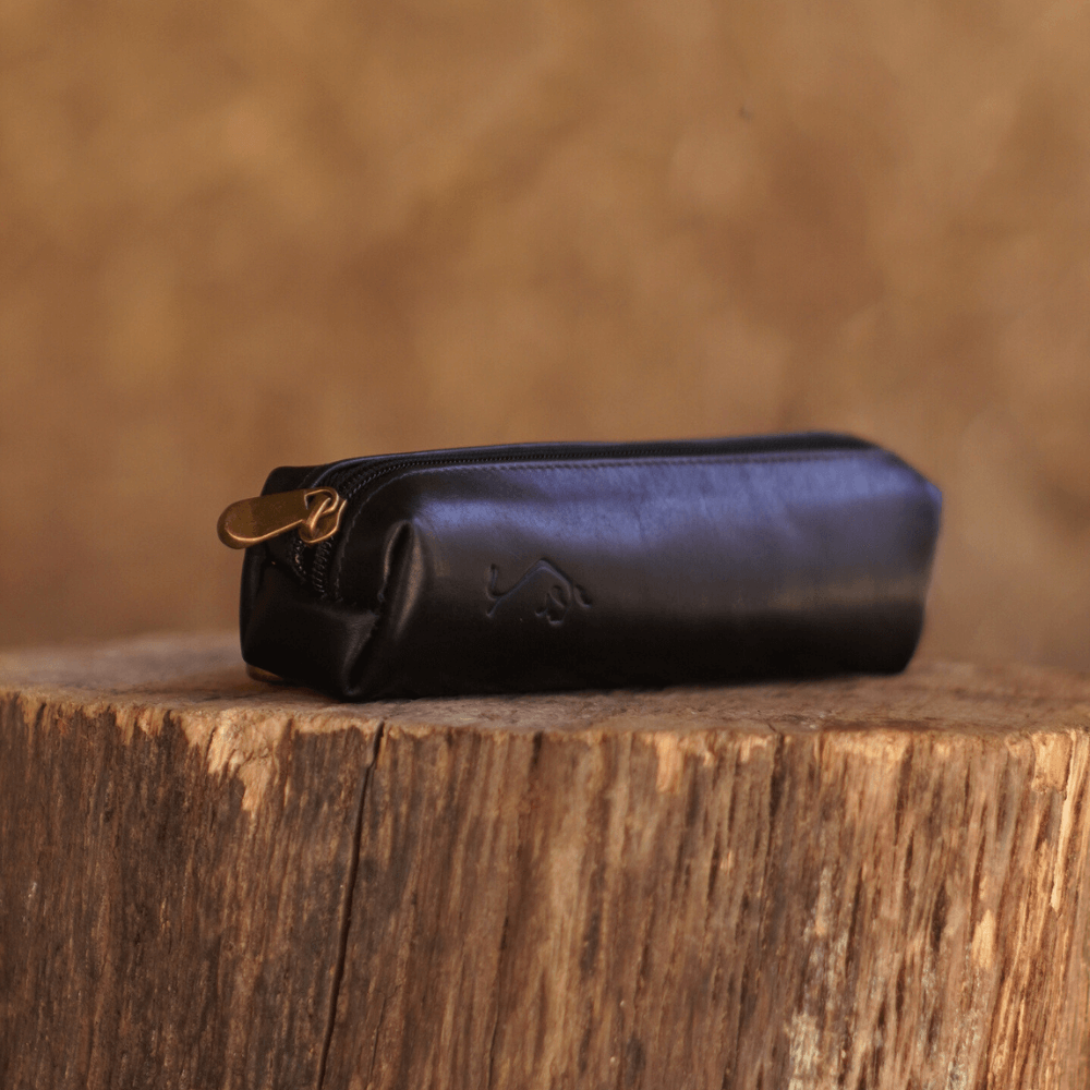 Neceser de cuero chico negro lateral