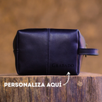 Neceser mediano de cuero negro personalizable