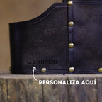 Porta mate de cuero negro personalizable laser